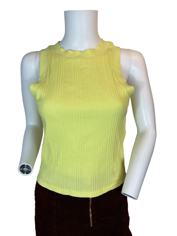 ZARA Yellow Size M YELLOW •